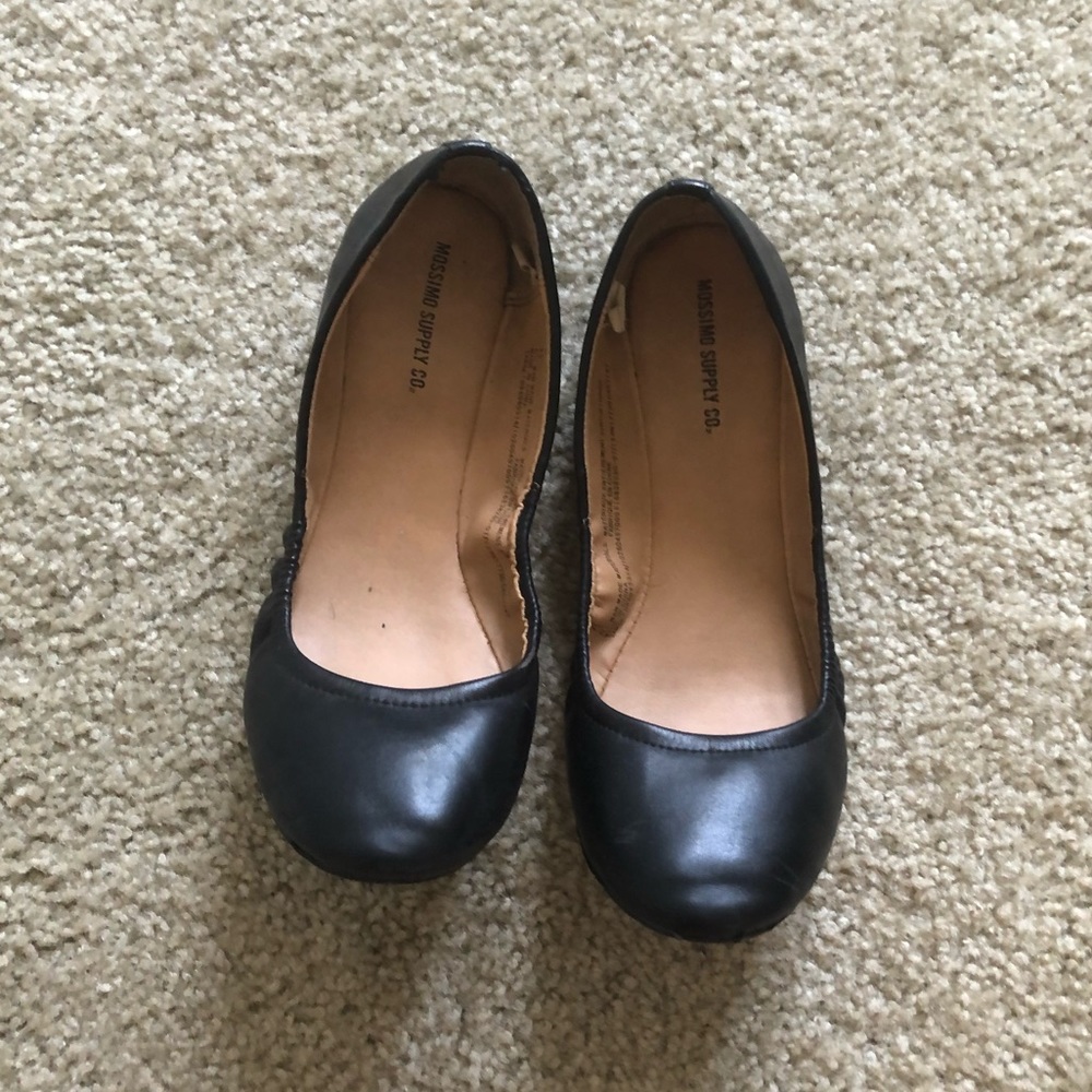Black flats